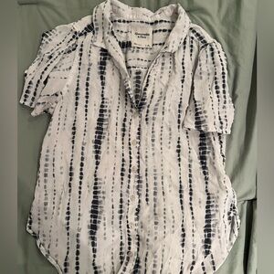 Abercrombie and Fitch Cover Up Button Up Top